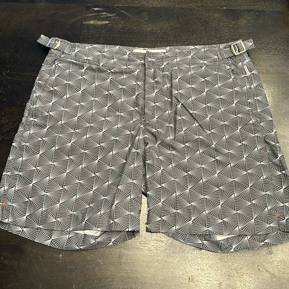 Men’s Orlebar Brown Gray & White Geometric Deco Bulldog Swim Shorts Size 30